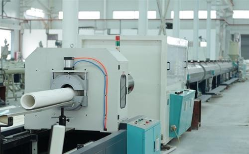 PVCねじの破損解析：正常摩耗と異常破損