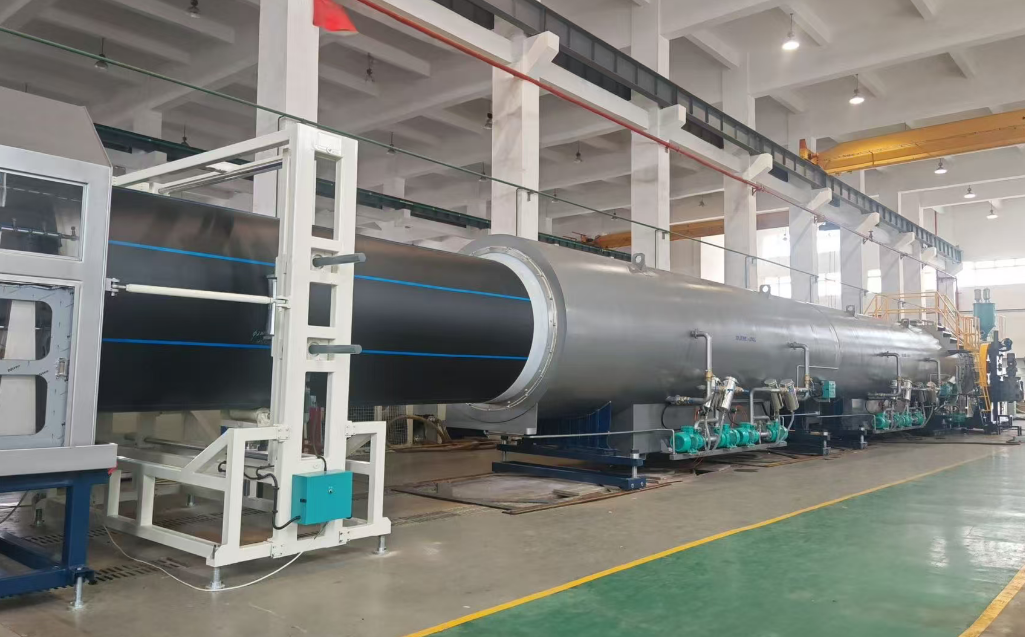 厚肉大径パイプ：パイプ押出時のたわみを防ぐ方法